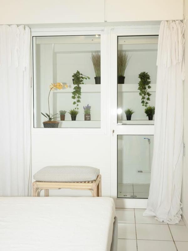 Vouliagmeni'S Secret Garden Near The Sea Apartment Athens Ngoại thất bức ảnh
