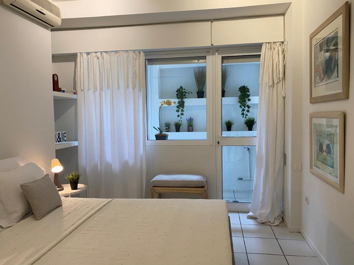 Vouliagmeni'S Secret Garden Near The Sea Apartment Athens Ngoại thất bức ảnh